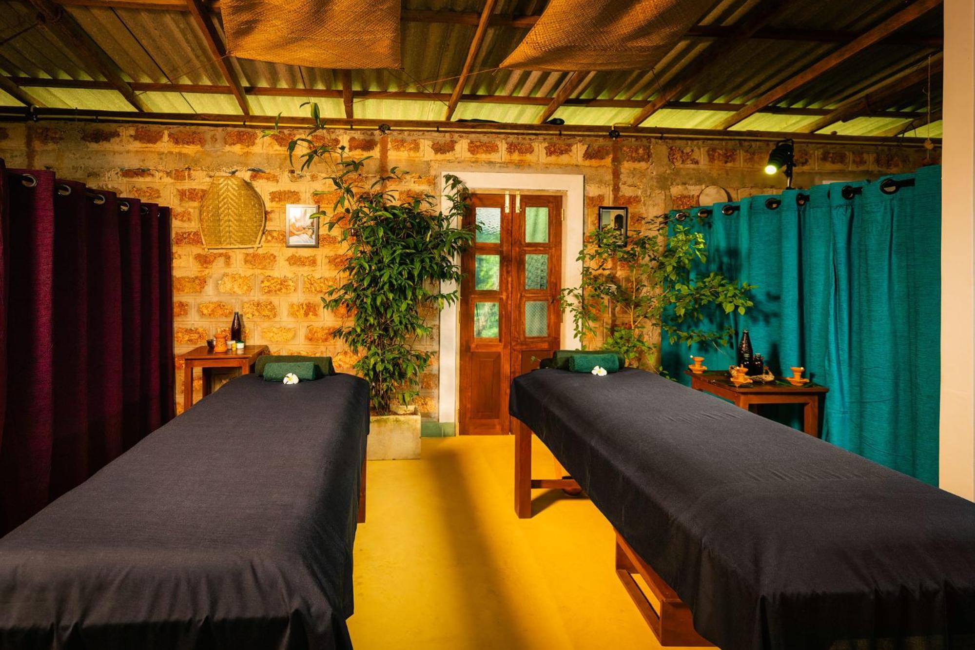 Sath Villa Naadi Ayurveda Resort Moragalla Eksteriør bilde
